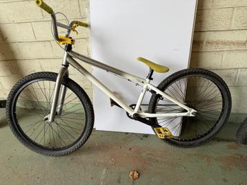 Wtp wethepeople 24” bmx, Bmx, 24 pouces ou plus, V-brakes, Enlèvement