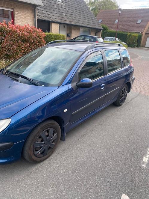 Peugeot 206 sw 1.4 HDI 68Ch, Auto's, Peugeot, Particulier, Trekhaak, Diesel, 5 deurs, Blauw, Stof, Ophalen
