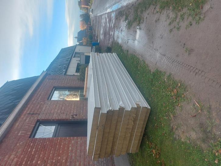 Sandwichpanelen  12 cm dik 5 meter, Doe-het-zelf en Bouw, Dakpannen en Dakbedekking, Zo goed als nieuw, Ophalen
