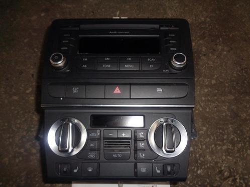 A vendre console centrale autoradio + clim Audi A3 8P, Auto-onderdelen, Interieur en Bekleding, Audi, Volkswagen, Gebruikt, Ophalen