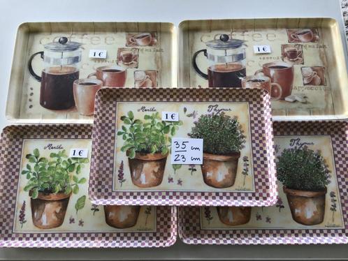 20 tal dienbladen aan spotprijzen, Huis en Inrichting, Woonaccessoires | Dienbladen, Zo goed als nieuw, Ophalen of Verzenden