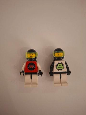 Lego Blacktron & Mtron beschikbaar voor biedingen