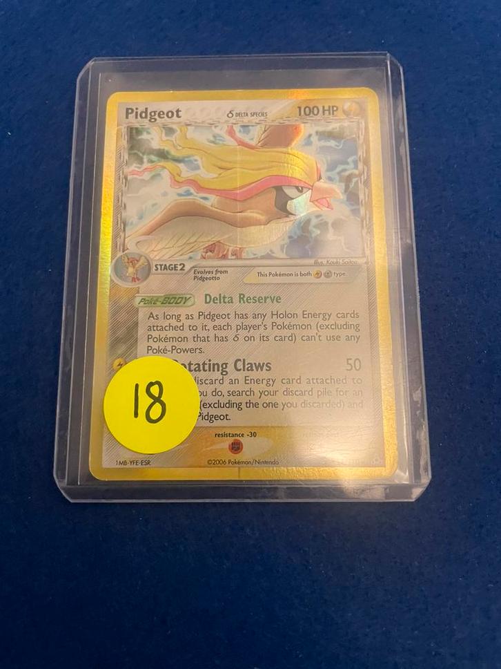 Pidgeot delta species, Hobby en Vrije tijd, Verzamelkaartspellen | Pokémon, Zo goed als nieuw, Ophalen of Verzenden