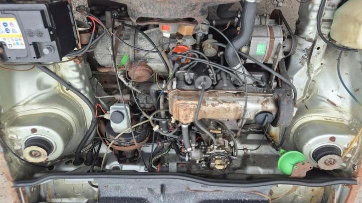 Volkswagen mk1 GLS, Auto's, Volkswagen, Particulier, Golf, Benzine, 3 deurs, Automaat, Zilver of Grijs, Blauw, Stof, Voorwielaandrijving