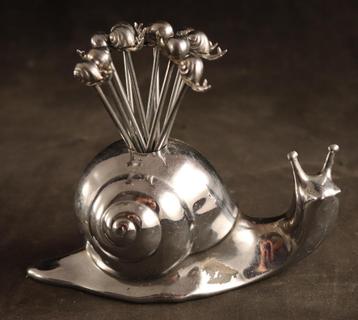 Art Deco set met cocktailprikkers beschikbaar voor biedingen