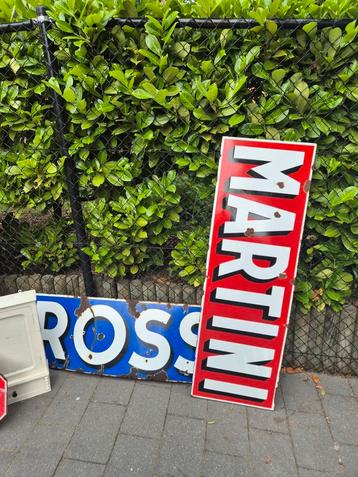 Emaille set borden martini  beschikbaar voor biedingen