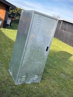 Metalen zadelkast, Dieren en Toebehoren, Ophalen, Zo goed als nieuw