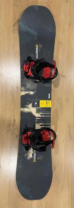 snowboard Salomon avec fixations, Sports & Fitness, Planche, Enlèvement, Utilisé