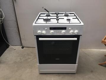 (56) Perfect werkende gasfornuis Siemens oven elektrisch beschikbaar voor biedingen