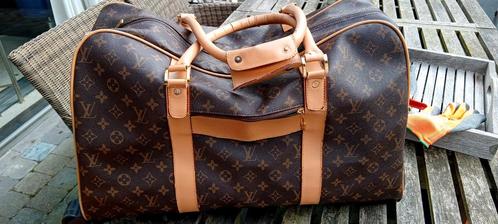 Prachtige Reistas Louis Vuitton vintage koopje, Handtassen en Accessoires, Tassen | Reistassen en Weekendtassen, Gebruikt, Bruin