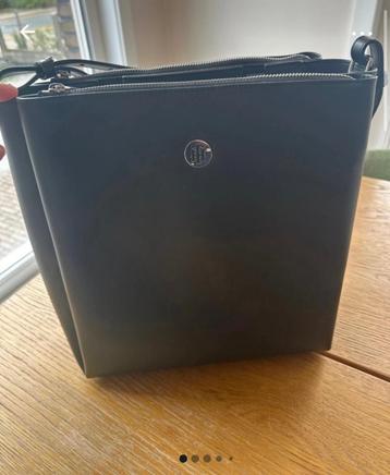 Nieuw handtas Tommy Hilfiger  beschikbaar voor biedingen