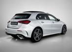 Mercedes-Benz A-klasse 180 Hatchback AMG Line | Panoramisch, Auto's, Mercedes-Benz, Stof, Gebruikt, 4 cilinders, 136 pk