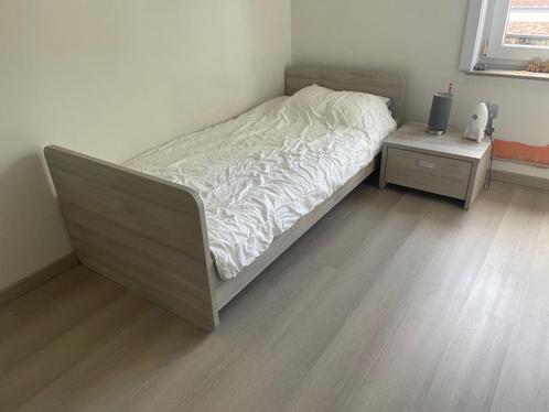 Kinderkamer: bed + kleerkast + nachtkastje, Huis en Inrichting, Slaapkamer | Complete slaapkamers, Zo goed als nieuw, Eenpersoons