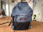 Eastpak - jeansblauw - grote rugzak - boekentas, Handtassen en Accessoires, Tassen | Rugtassen, Ophalen of Verzenden, Zo goed als nieuw