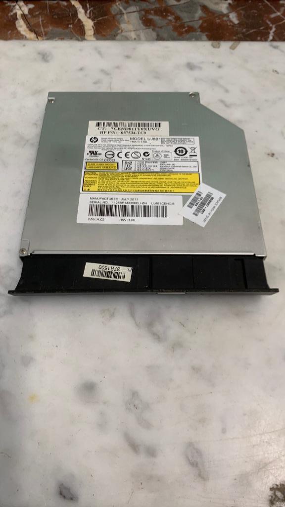 UJ8B1 DVD-lezer/brander slim SATA voor laptop, Audio, Tv en Foto, DVD spelers, Gebruikt, Dvd-speler, Overige merken, Draagbaar