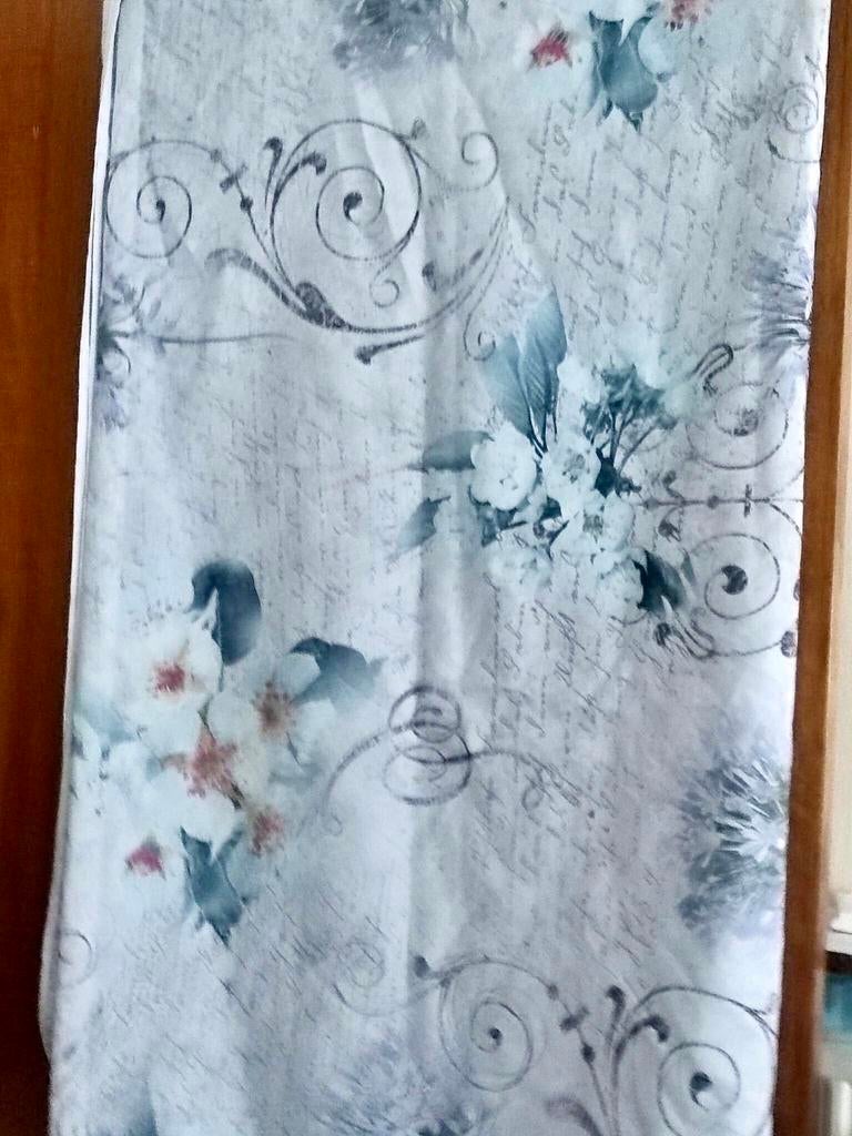 Nappe 240x148cm, Enlèvement ou Envoi, Comme neuf, Rectangle, Intérieur