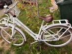 Witte damesfiets Giant triple x Hollands model, Fietsen en Brommers, Ophalen, Versnellingen, Giant, 53 tot 56 cm