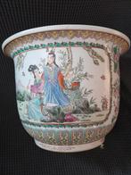 Chinese " familie rose" porseleinen pot, Ophalen