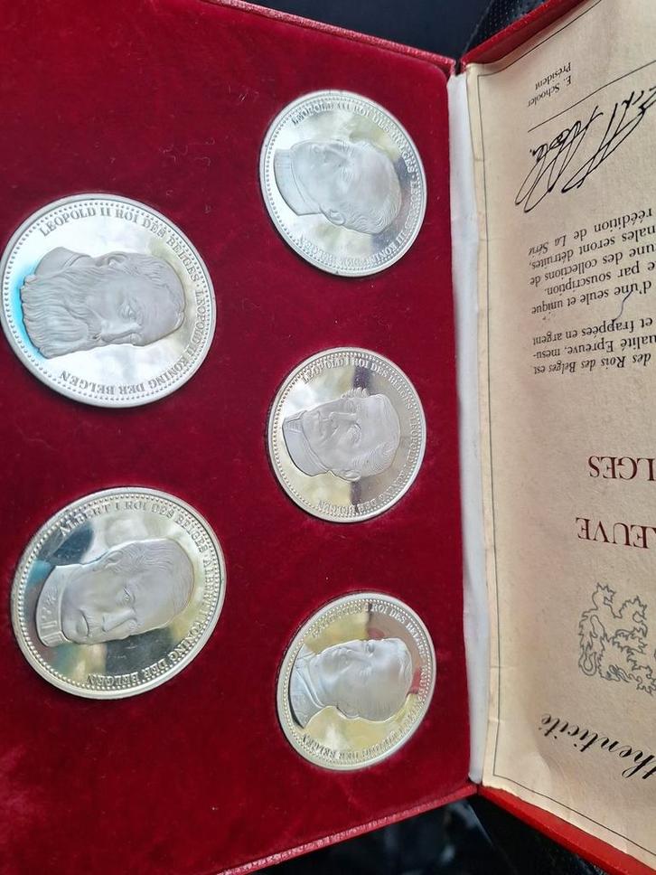 Boxset The Trial of the Kings of the Belgians Series., Postzegels en Munten, Munten | België, Ophalen of Verzenden