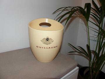 Guillaume beige PVC emmer - perfecte staat  beschikbaar voor biedingen