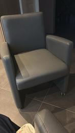 Lederen stoelen, Huis en Inrichting, Ophalen, Leer, Zo goed als nieuw, Vier