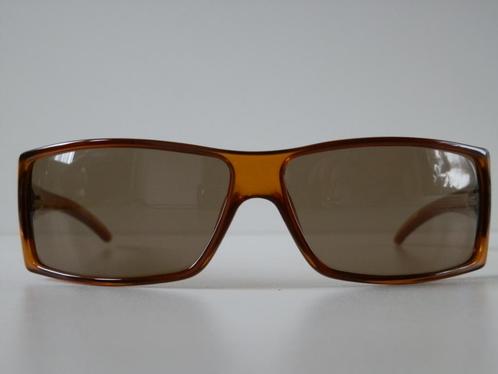 Gucci zonnebril. Optyl. GG2515/S. Unisex., Handtassen en Accessoires, Zonnebrillen en Brillen | Dames, Zo goed als nieuw, Zonnebril