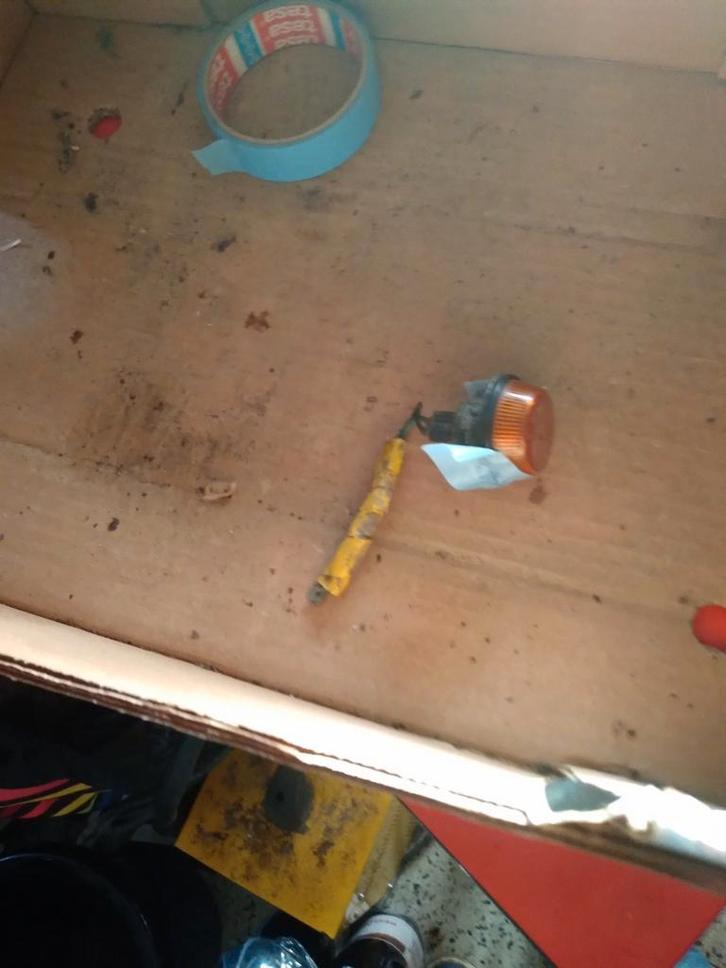 Clignotant latéral Nissan Micra K10, Autos : Pièces & Accessoires, Éclairage, Nissan, Enlèvement ou Envoi