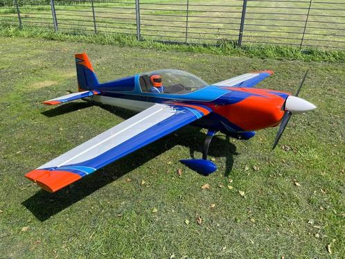 Extreme Flight Extra 300 V3 104”, Hobby en Vrije tijd, Modelbouw | Radiografisch | Vliegtuigen, Gebruikt, Benzine, Ophalen