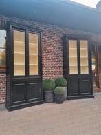 2x massief houten buffetkast/vitrinekast, Ophalen of Verzenden, Zo goed als nieuw