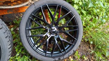 jantes Japan racing JR28 20x8.5 beschikbaar voor biedingen