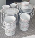 Mooi bloemetjes Retro servies - volledig nieuw, Enlèvement, Porcelaine, Neuf, Assiettes(s)