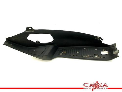 TREEPLANK RECHTS Piaggio MP3 300 2010-2012 (01-2010/12-2012), Motoren, Onderdelen | Overige, Gebruikt