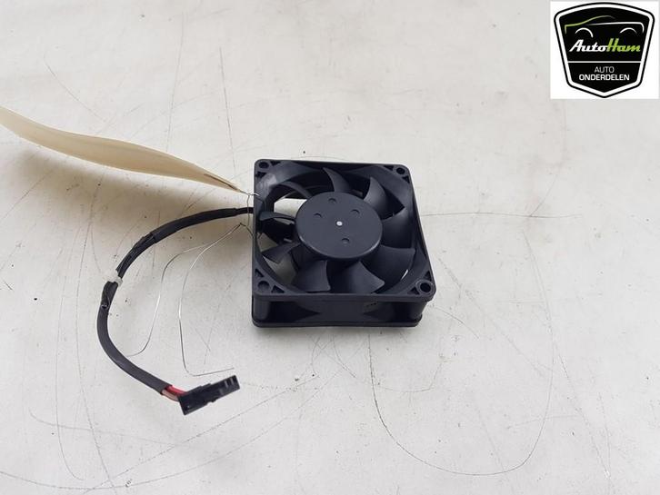 KOELVIN BMW 5 serie Touring (F11) (01-2009/02-2017), Auto-onderdelen, Overige Auto-onderdelen, BMW, Gebruikt