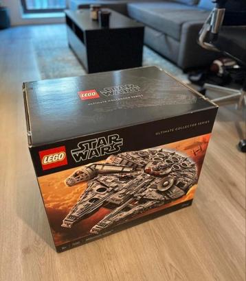 LEGO Star Wars Millennium Falcon (Ultimate Collector Series 