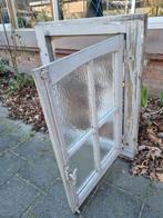 Mooi dik Amerikaans grenen raam/raamkozijn met antiek beslag, Doe-het-zelf en Bouw, Raamkozijnen en Schuifdeuren, Gebruikt, Raamkozijn