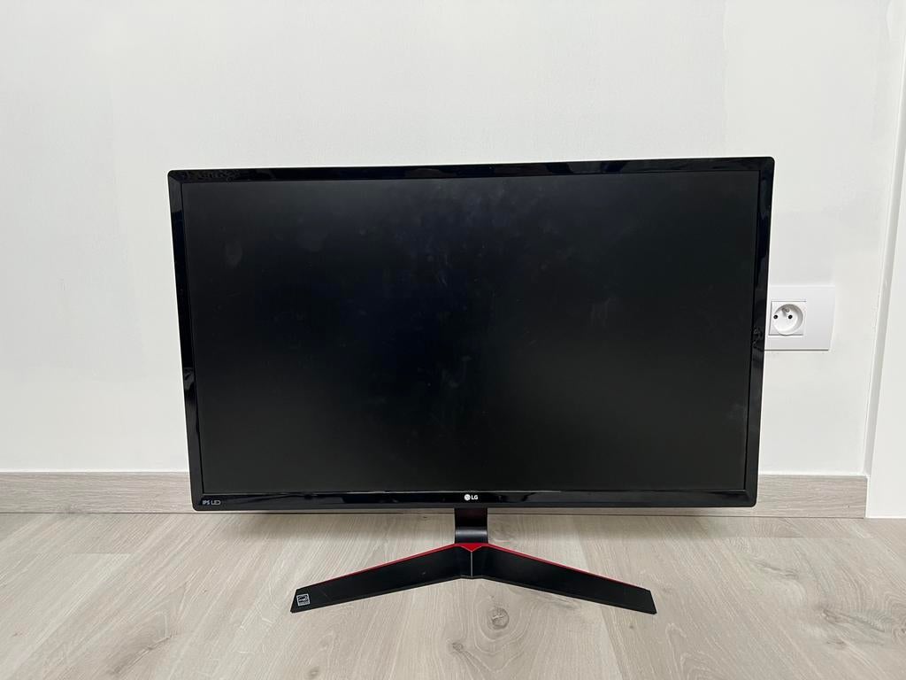 LG 27" Full HD gaming monitor, Computers en Software, Monitoren, IPS, Kantelbaar, Full HD, Zo goed als nieuw