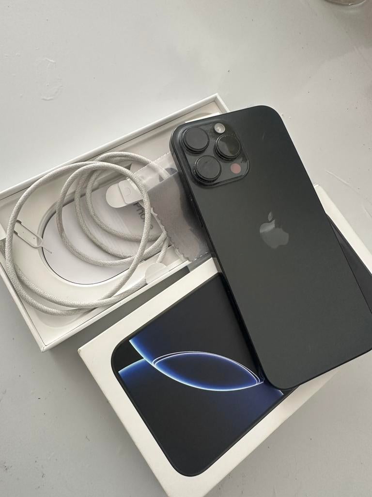 iPhone 16 pro max 256gb 830€ LEZEN!, Ophalen, Zo goed als nieuw, IPhone 16