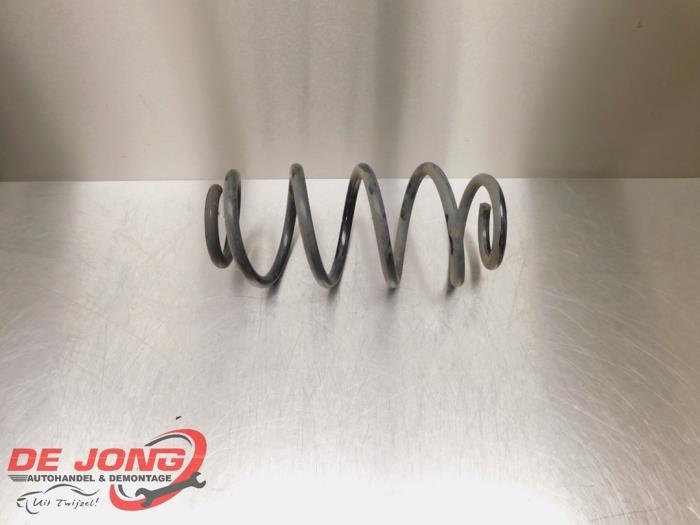 Schroefveer achter van een Mercedes GLA, Auto-onderdelen, Ophanging en Onderstel, Mercedes-Benz, Gebruikt, 3 maanden garantie