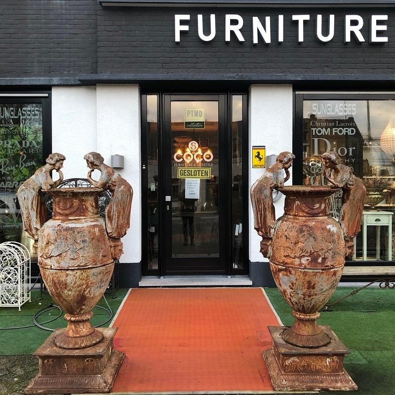 ANTIEKE SET VAZEN OP SOKKEL 190 hoog GIETIJZEREN TUINVAAS, Jardin & Terrasse, Vases de jardin, Enlèvement, Utilisé