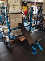 structure avec banc olympique incliné (av support de poids), Sports & Fitness, Enlèvement, Comme neuf, Pectoraux