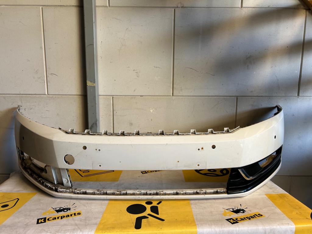 Voorbumper volkswagen Passat B7 bumper 4x PDC 3AA807221, Info@fabrikant.eu, Bumper, Fabrikant BV, Gebruikt