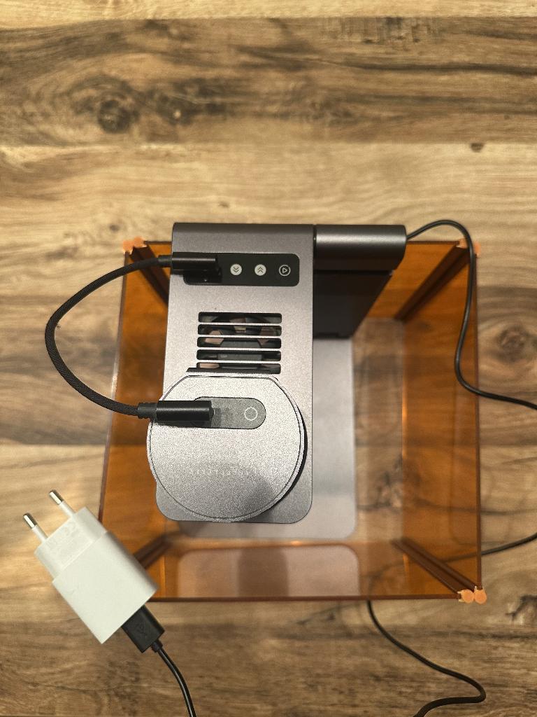 Laser graveer machine, Hobby & Loisirs créatifs, Bricolage, Comme neuf, Machine, Éducatif, Compatible avec le carton, Fait main