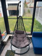 Hangstoel met kussens, Tuin en Terras, Ophalen, Zo goed als nieuw, Metaal, Stapelbaar