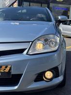 Opel Tigra Tigra Twintop 1.4i XEP 16v Cosmo (bj 2005), Auto's, Opel, Voorwielaandrijving, Gebruikt, Zwart, 4 cilinders