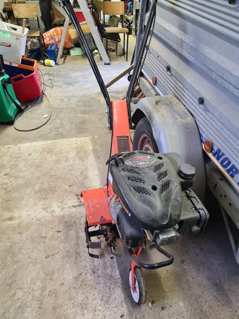 Zeer goed tuinfrees amper gedraaid, Ophalen, Benzine, LONCIN 139 CC, Zo goed als nieuw