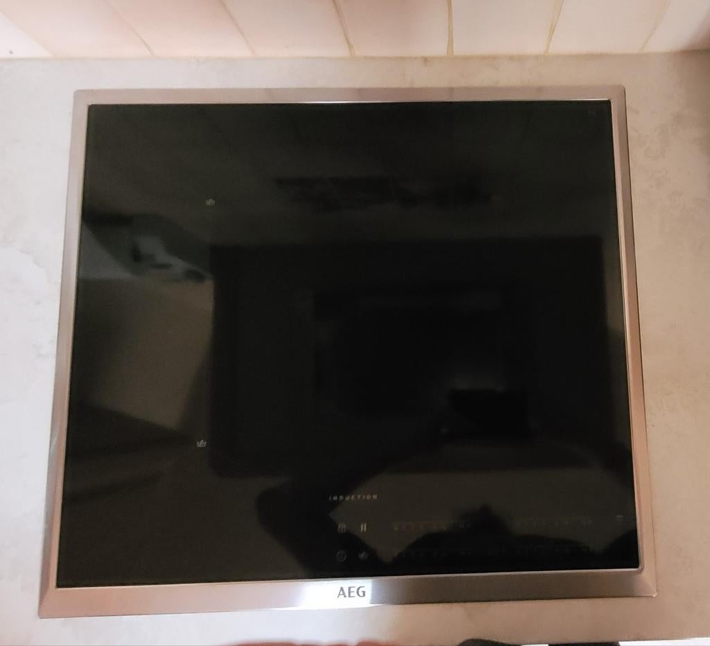 Taque à induction, Elektronische apparatuur, Fornuizen