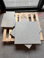 3 terrastegels graniet 2 cm dik 60-60, Ophalen, Zo goed als nieuw, Terrastegels