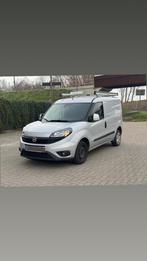 FIAT Doblo - 2021 - 81.133 Km, 4 deurs, Parkeersensor, Particulier, Zilver of Grijs