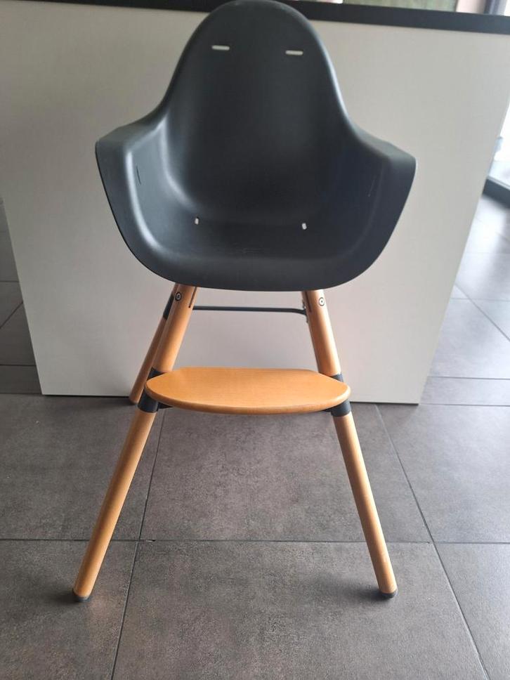 Eetstoel kinderstoel childhome, Kinderen en Baby's, Kinderstoelen, Gebruikt, Meegroeistoel, Aanschuifbaar, Afneembaar eetblad