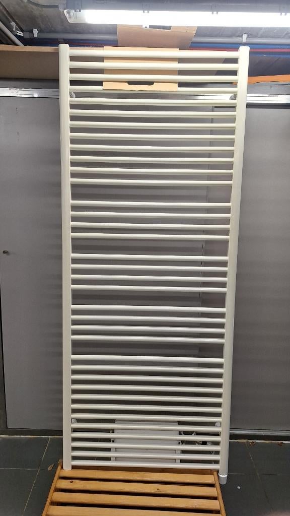 Radson Radiateur Sèche serviettes électrique FLORES E T, Ophalen, Gebruikt, Wit, Handdoekenrek